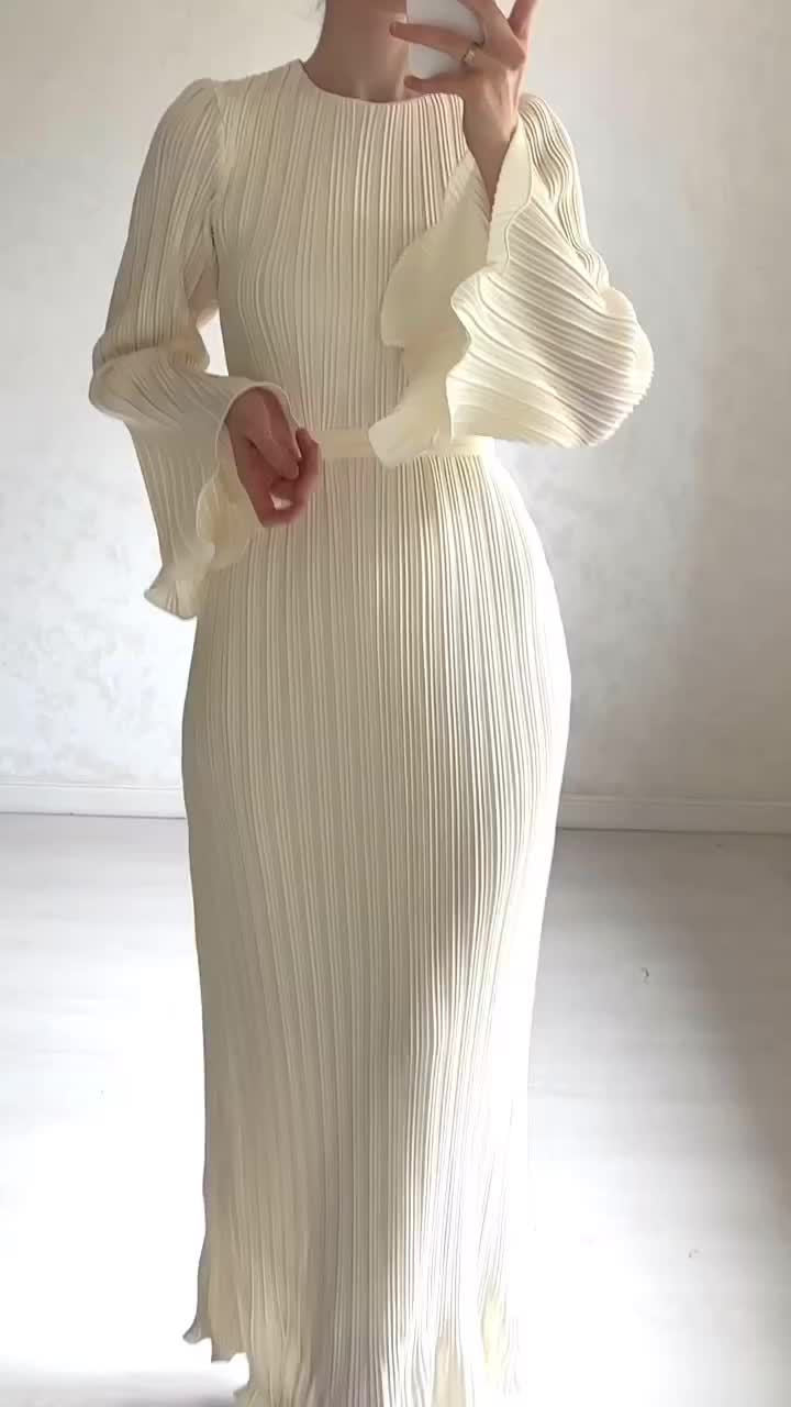 Vestido Plissê Elegance